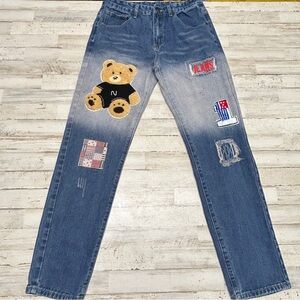 Blue Acid Wash Skinny Jeans Men’s Size 32x30 Embroidered Patches Bear Distressed